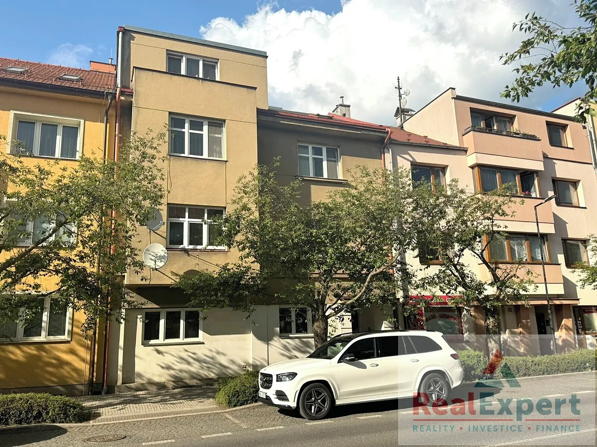 Prodej činžovního domu 430 m²